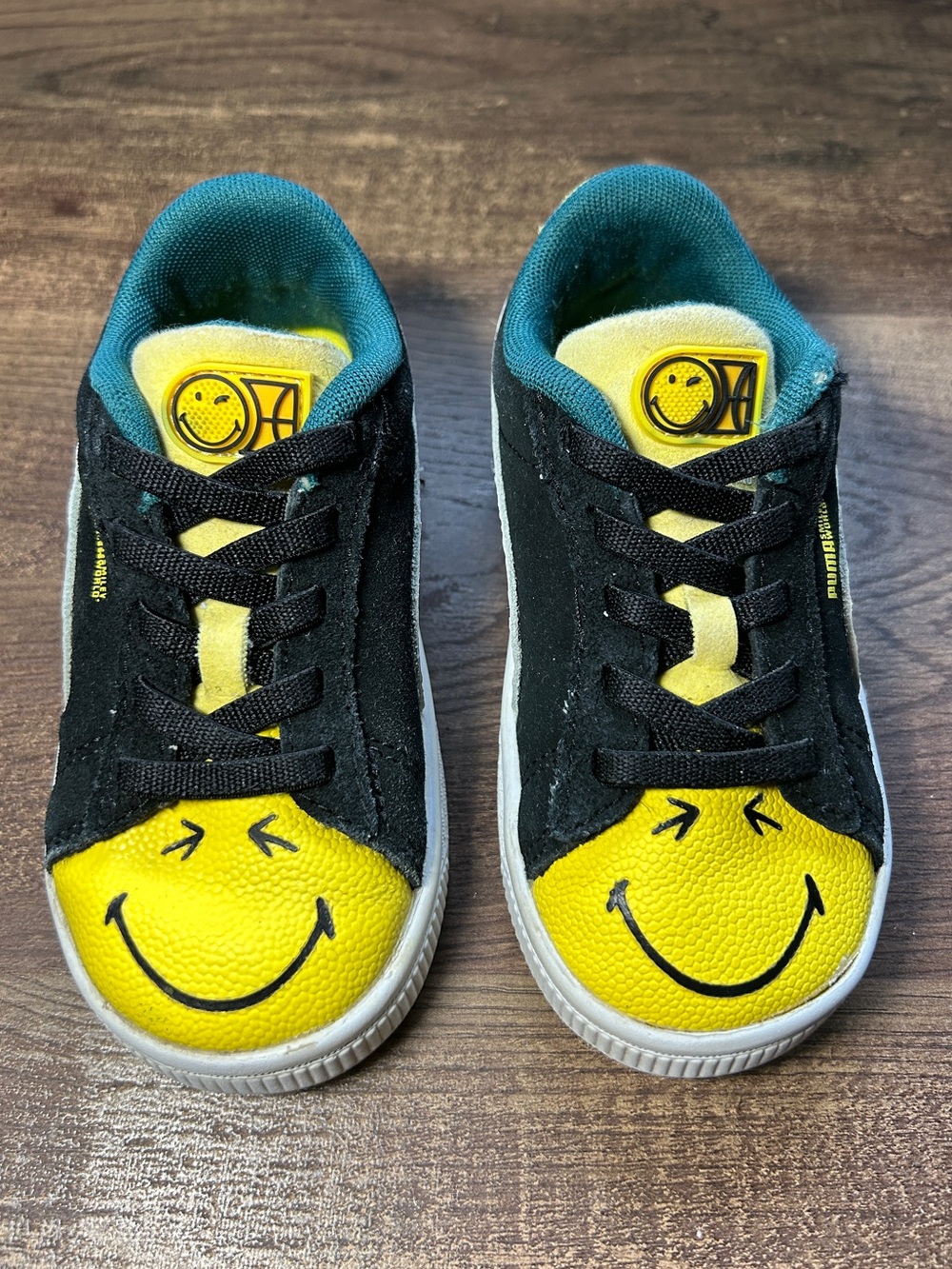 Puma Smiley World Black & Yellow Sneakers - Picture 2 of 10